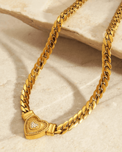 Load image into Gallery viewer, 18K Gold Heart Chain Necklace - MASON CHUNKY CHAIN™