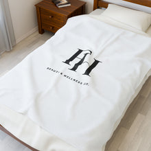 Load image into Gallery viewer, Plush &#39;FH&#39; Monogram Throw Blanket